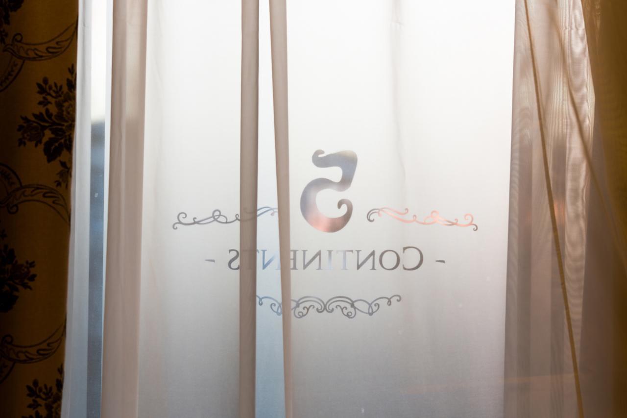 5 Continents Hotel